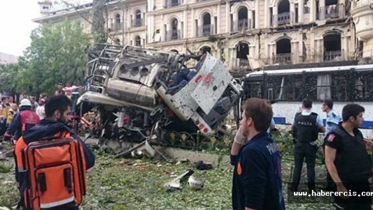 İstanbul Beyazıt’ta patlama: 7’si polis 11 kişi hayatını kaybetti