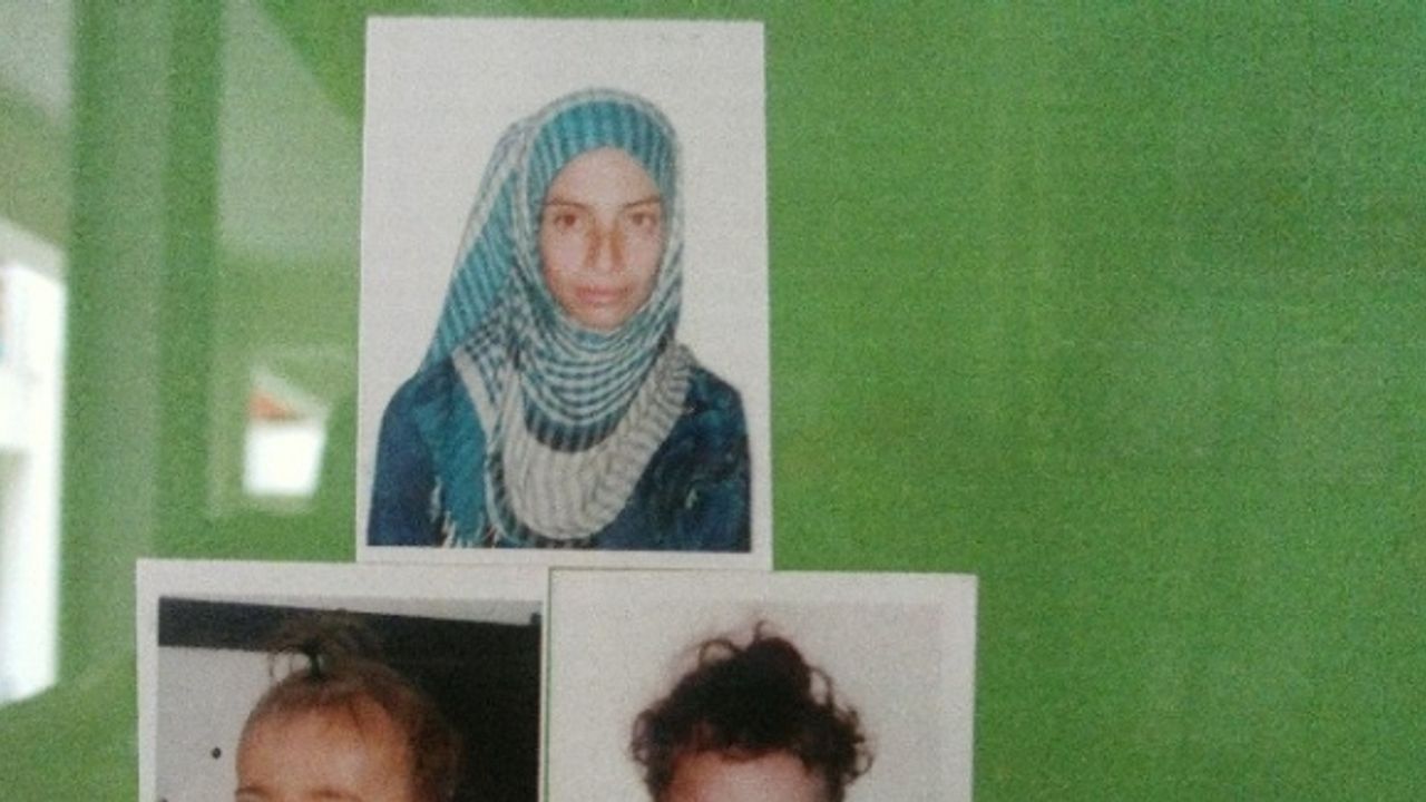 Vanlı baba, Suriyeli eşi ve çocuklarının hayatından endişe duyuyor