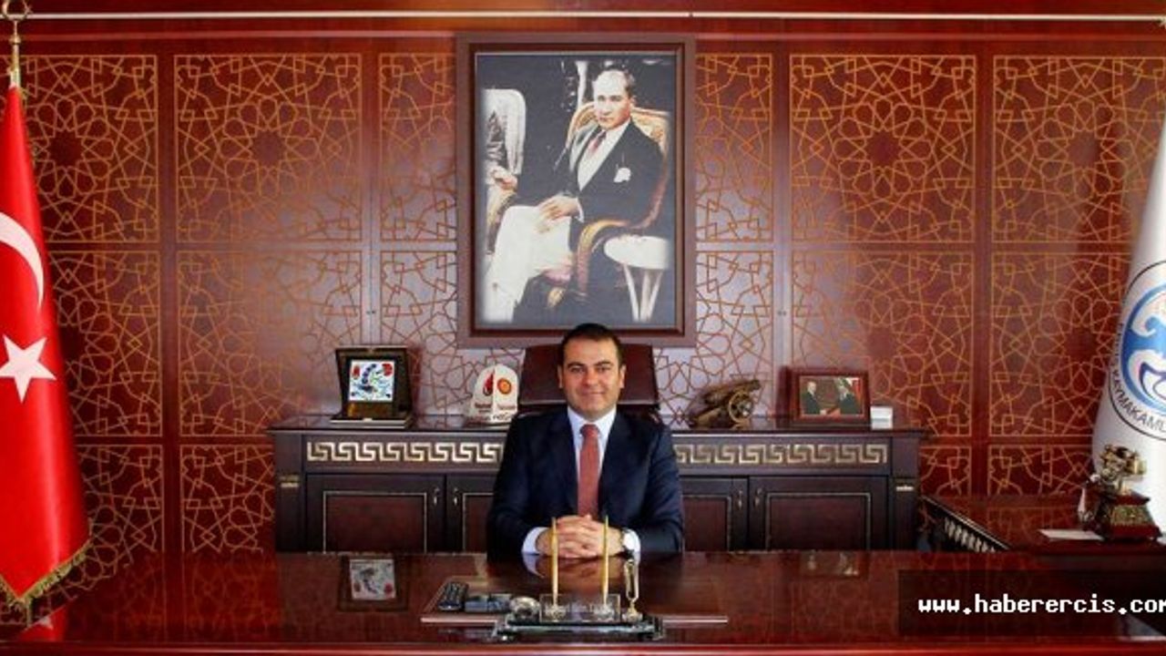 Erciş Belediyesi'ne Kayyım olarak ilçe Kaymakamı Şirinyaşar atandı.