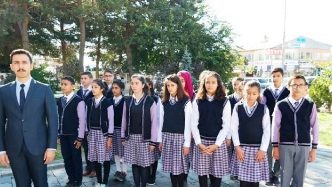 Erciş’te 48 bin 223 öğrenci ders başı yaptı