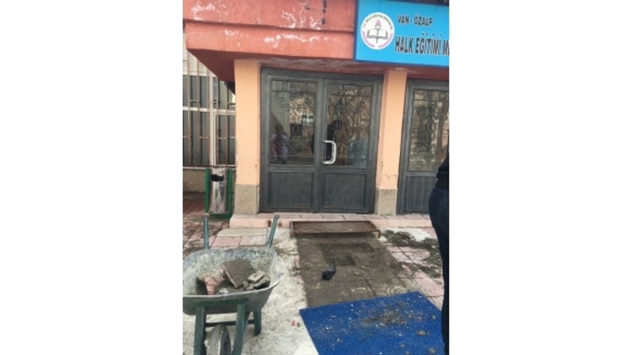 Özalp Halk Eğitim ve Akşam Sanat Okulu onarıldı