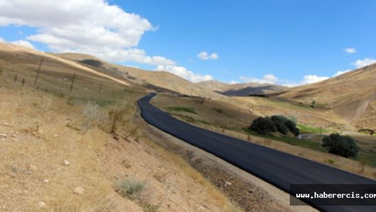 Van Büyükşehir Belediyesi, yol çalışmalarına 130 milyon TL harcadı