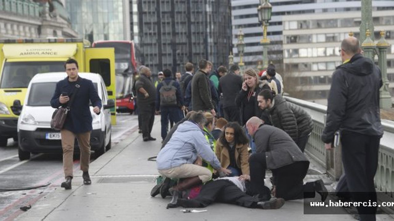 Londra'nın kalbinde terör saldırısı; dört kişi öldü, yaralılar var!