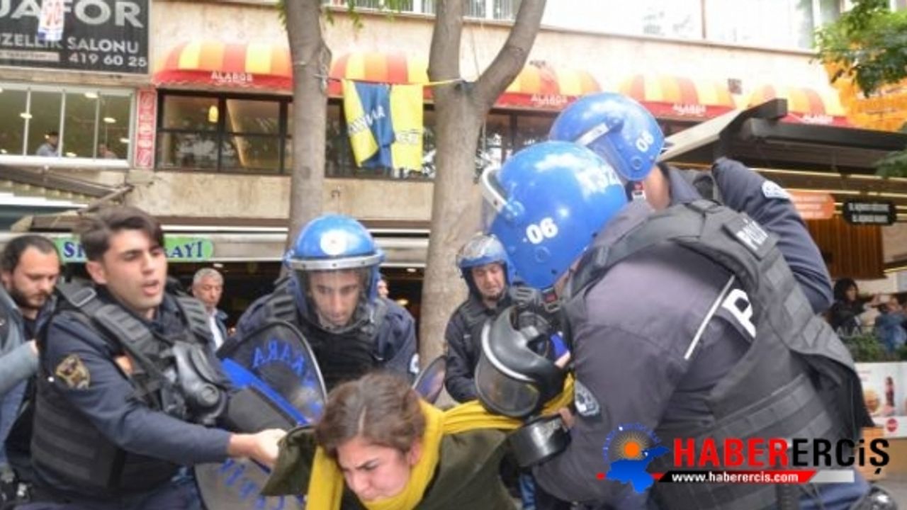 Dayanışmaya ikinci müdahale: Polis otosunda gaz sıkıldı