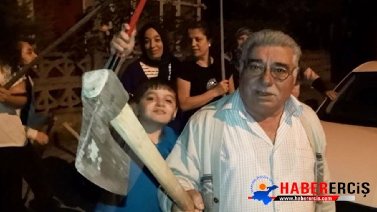 Mahallede 'tuvalet sapığı' için baltalı nöbet