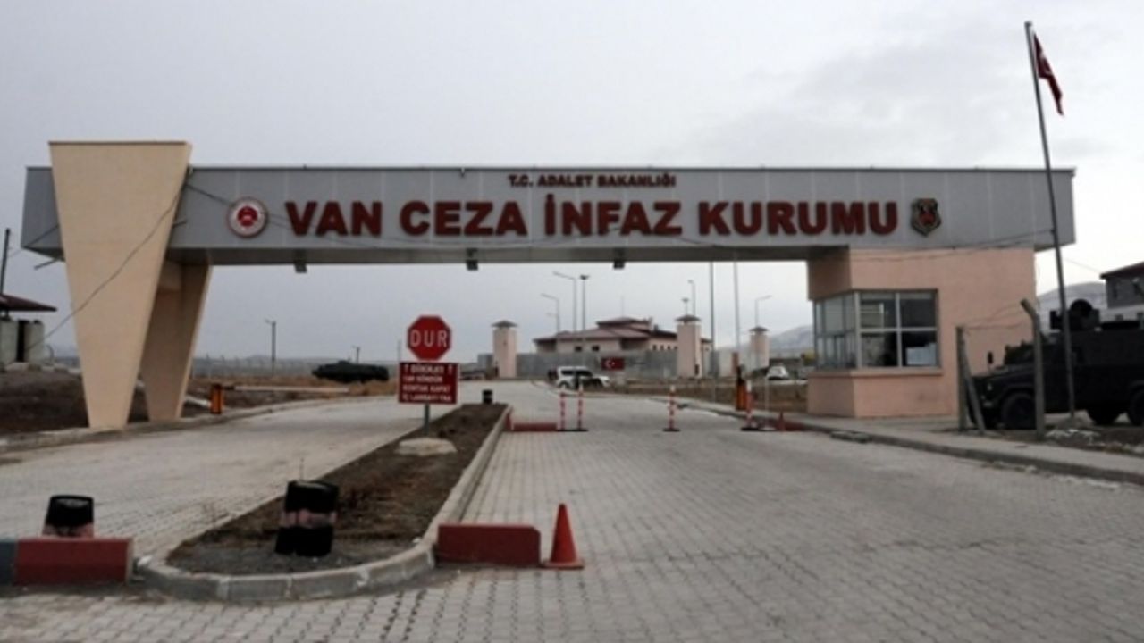 Van'da siyasi tutuklulara darp iddiasına ilişkin Baro'dan açıklama: Kaygılıyız!