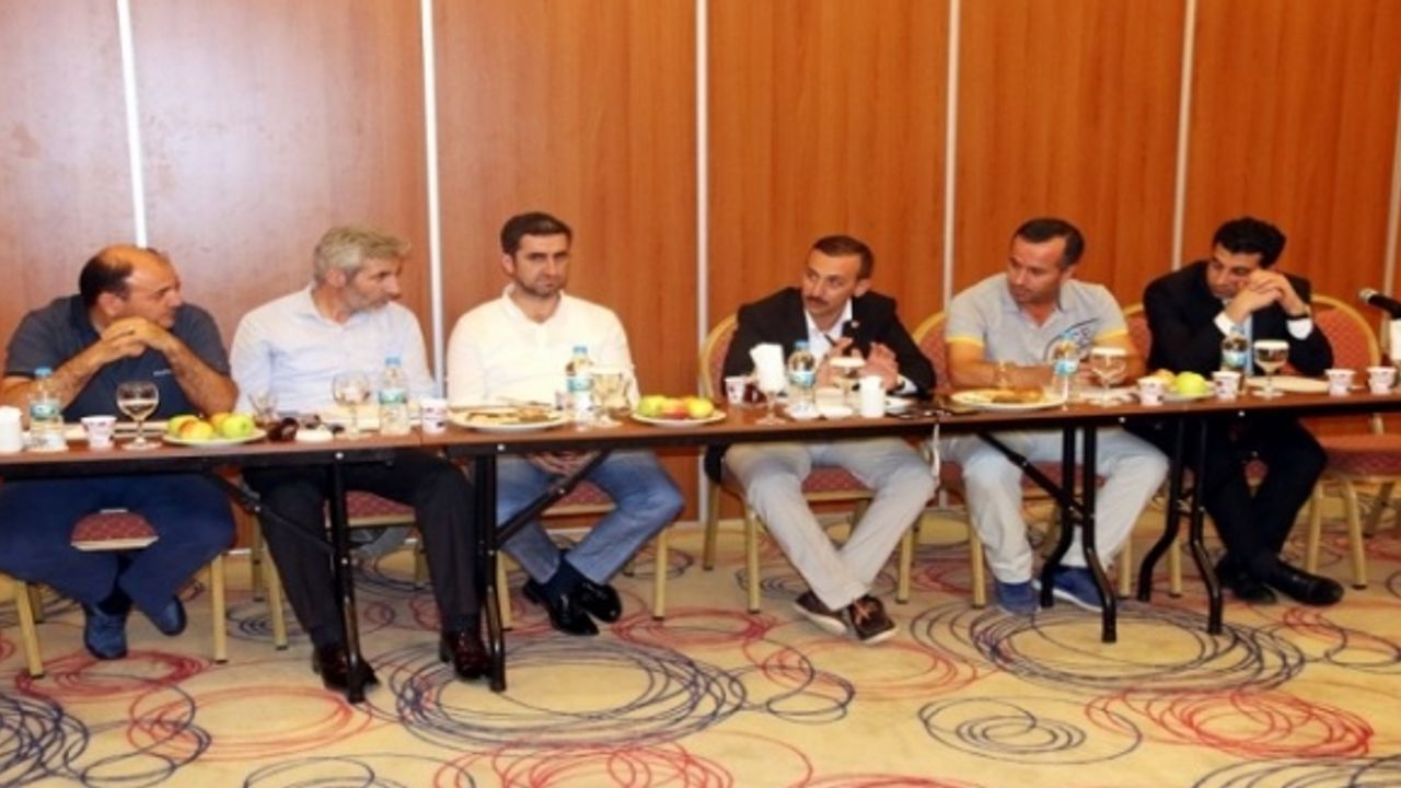 Van'da Turizmciler Bir Araya Geldi