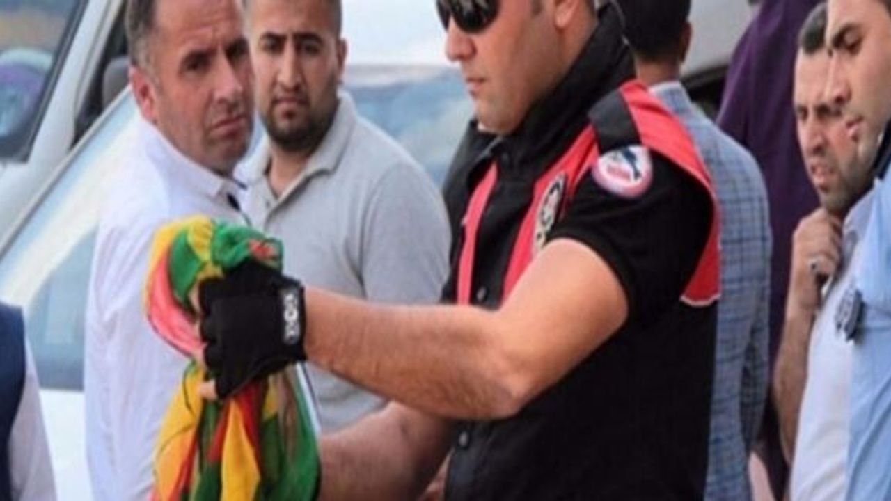 Patnos'ta Sarı, kırmızı, yeşil mendil sallayanlar tutuklandı