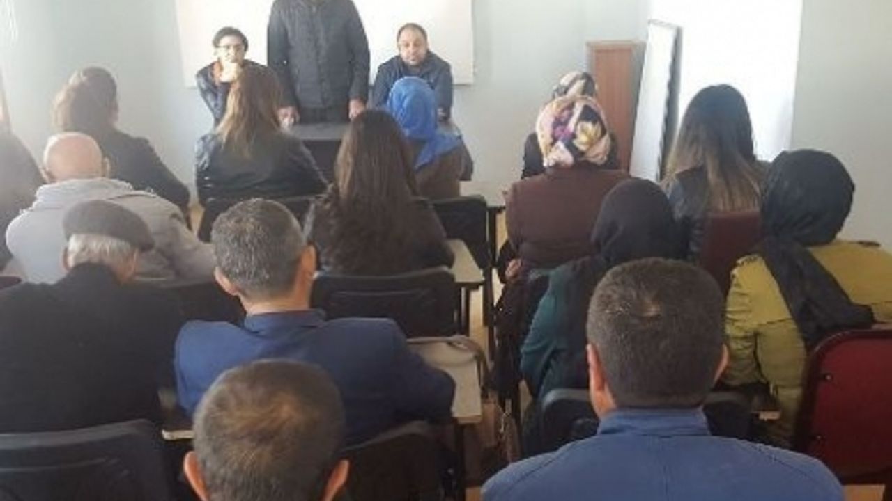 VAN'DA HDP KONGRE KOMİSYONU DBP’Lİ SEÇİLMİŞLERLE BİR ARAYA GELDİ