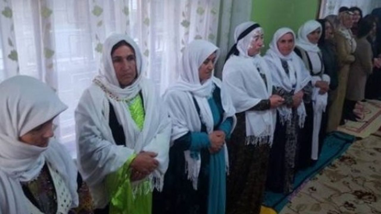 Nöbet, Çaldıran ve Muradiye İlçe Örgütlerine Devredildi