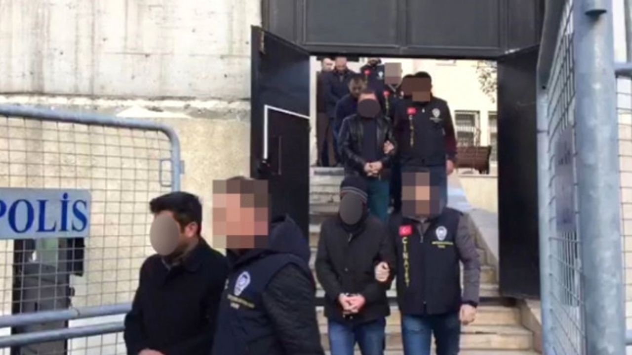 Van'da iki aile arasında çıkan 1 kişinin öldüğü  kavgada 8 kişiden 6’sı tutuklandı.