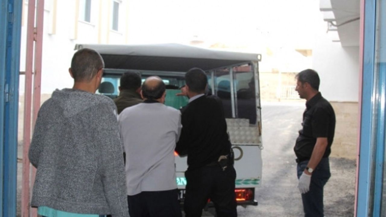 Van'ın Başkale ilçesinde Kaçak Göçmen Donarak hayatını kaybetti