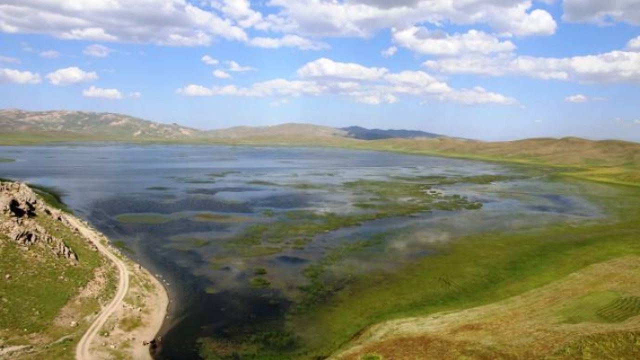 Rusa Gölü 2 bin 700 yıldır Van’a can suyu veriyor