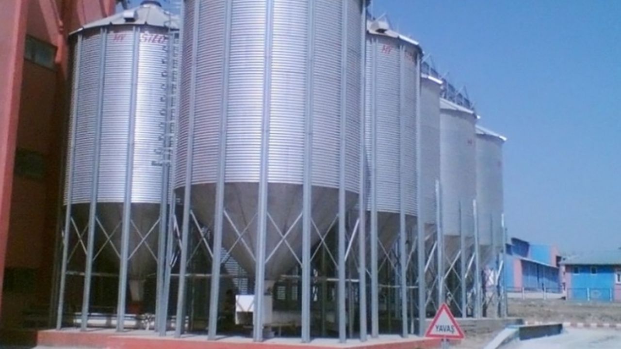 Ekonomideki kriz Van'daki un fabrikalarınıda vurdu