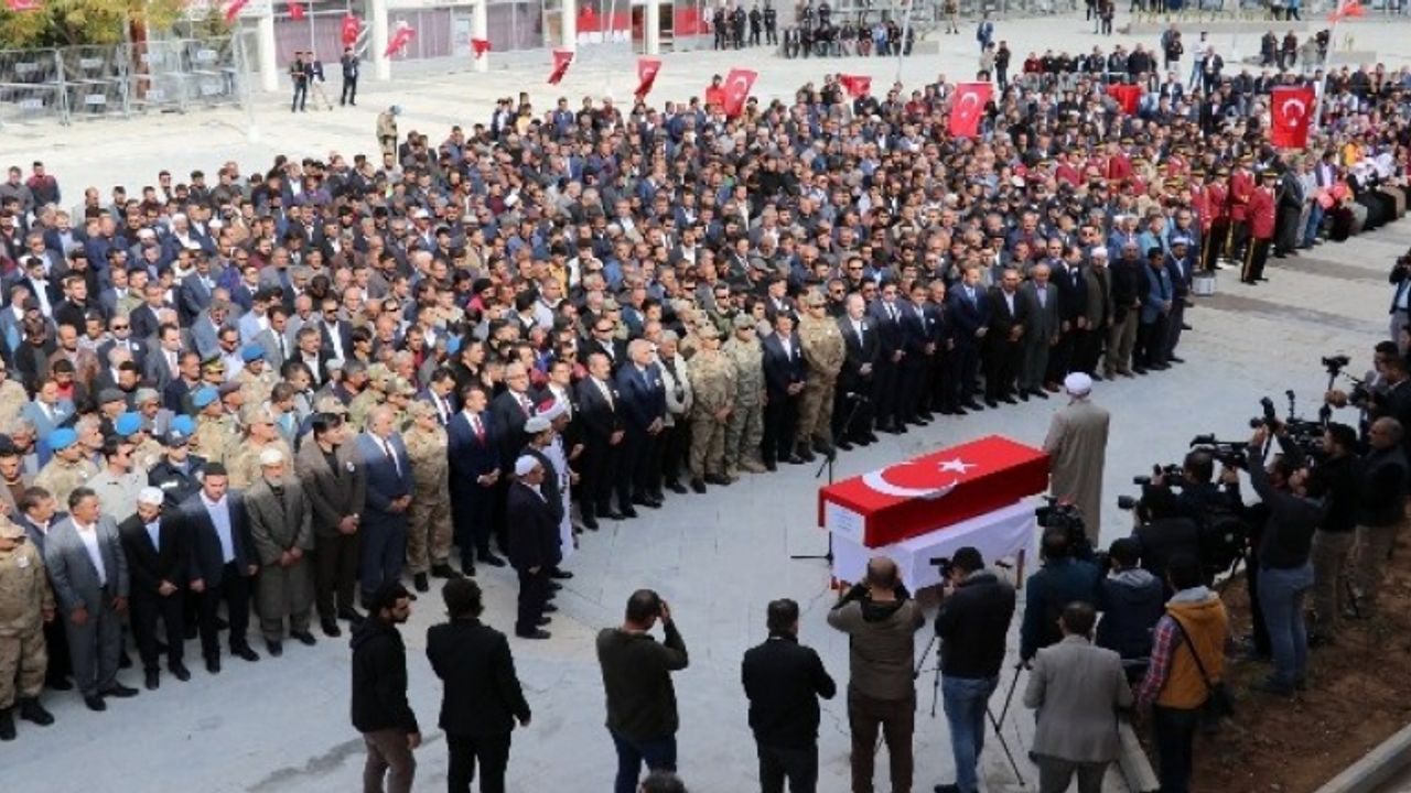 Van'lı Uzman Onbaşı Sedat Kasap toprağa verildi