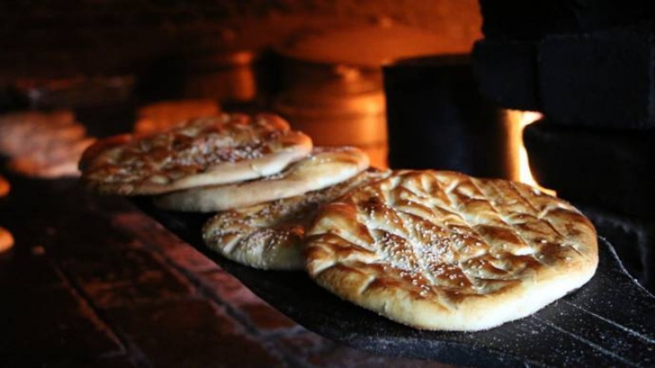 Zengin ve fakirin vazgeçilmez lezzeti: Van Çöreği