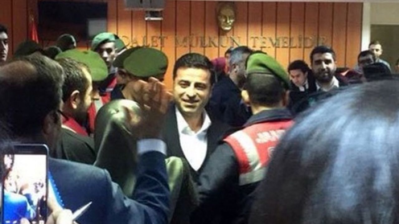 Demirtaş :Bu dünya Sultan Süleyman’a kalmamış, Erdoğan’a mı kalacak?