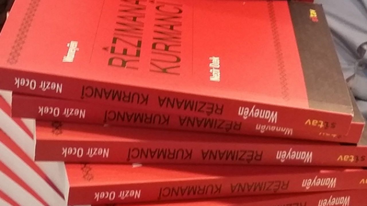 Van’da kitap fuarı: “Fuara katılanların büyük çoğunluğu Kürt, ancak Kürtçe kitap yok''!