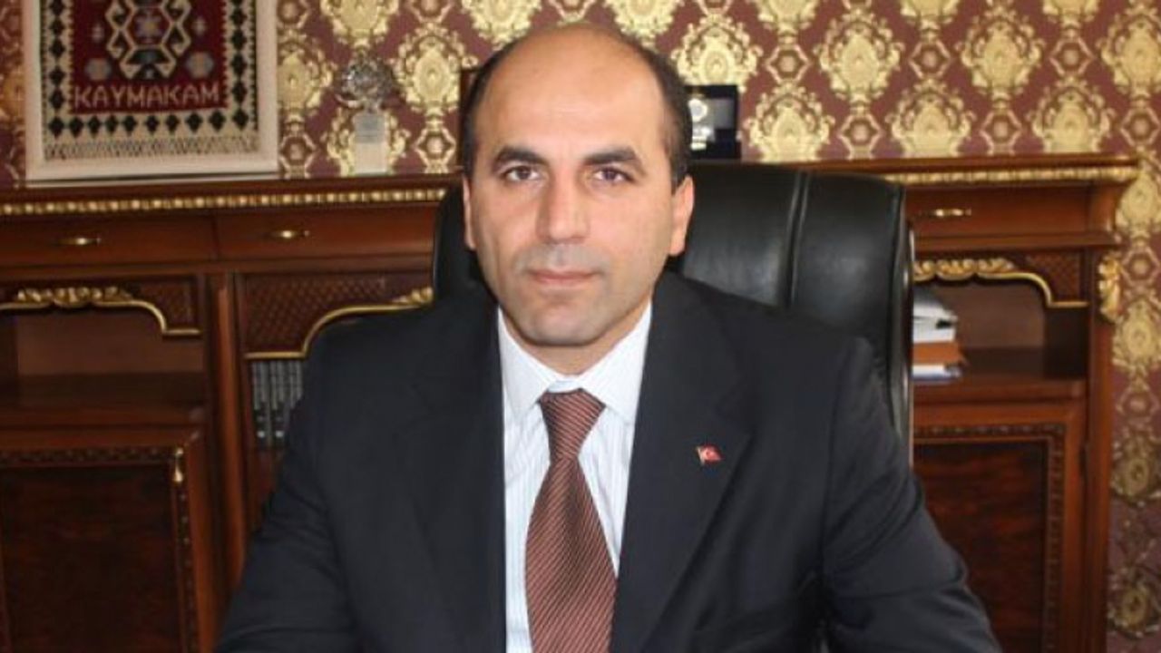Görevden Alınan Eski Erciş Kaymakamı Şirin Yaşar'ın Yerine Hüseyin Karameşe Atandı