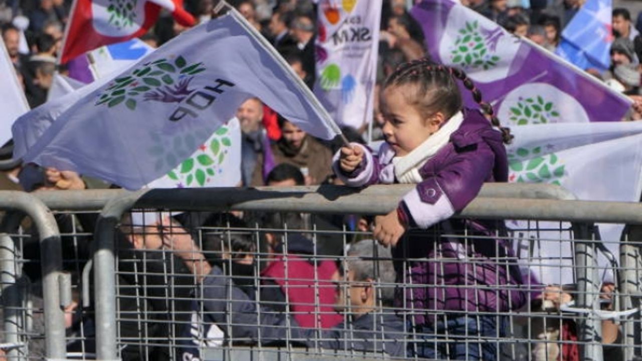 HDP: Van, Diyarbakır, Mardin ve kentlerin belediye eşbaşkan adaylarını açıklayacak