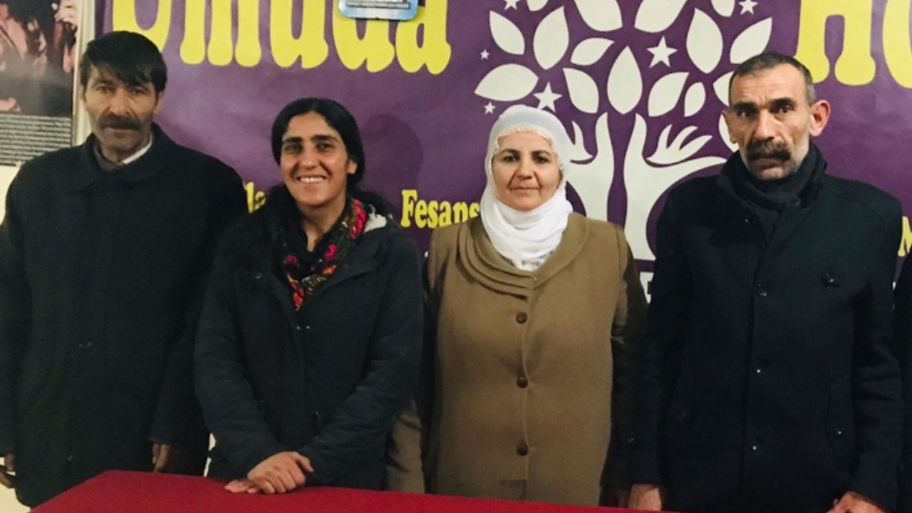 HDP Erciş'te Belediye Eş Başkan Adaylarını bugün Karşılıyor