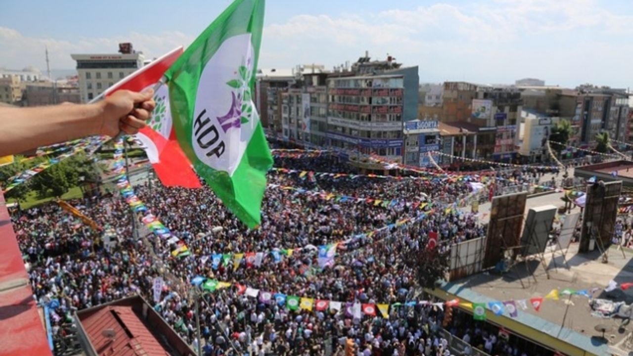 HDP, Van Büyükşehir ve İlçe adaylarını yarın karşılıyor