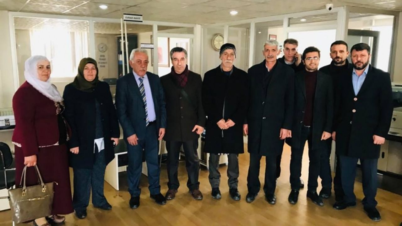 HDP Erciş Belediyesi Eş Başkan Adaylarından Ticaret Odasına Ziyaret