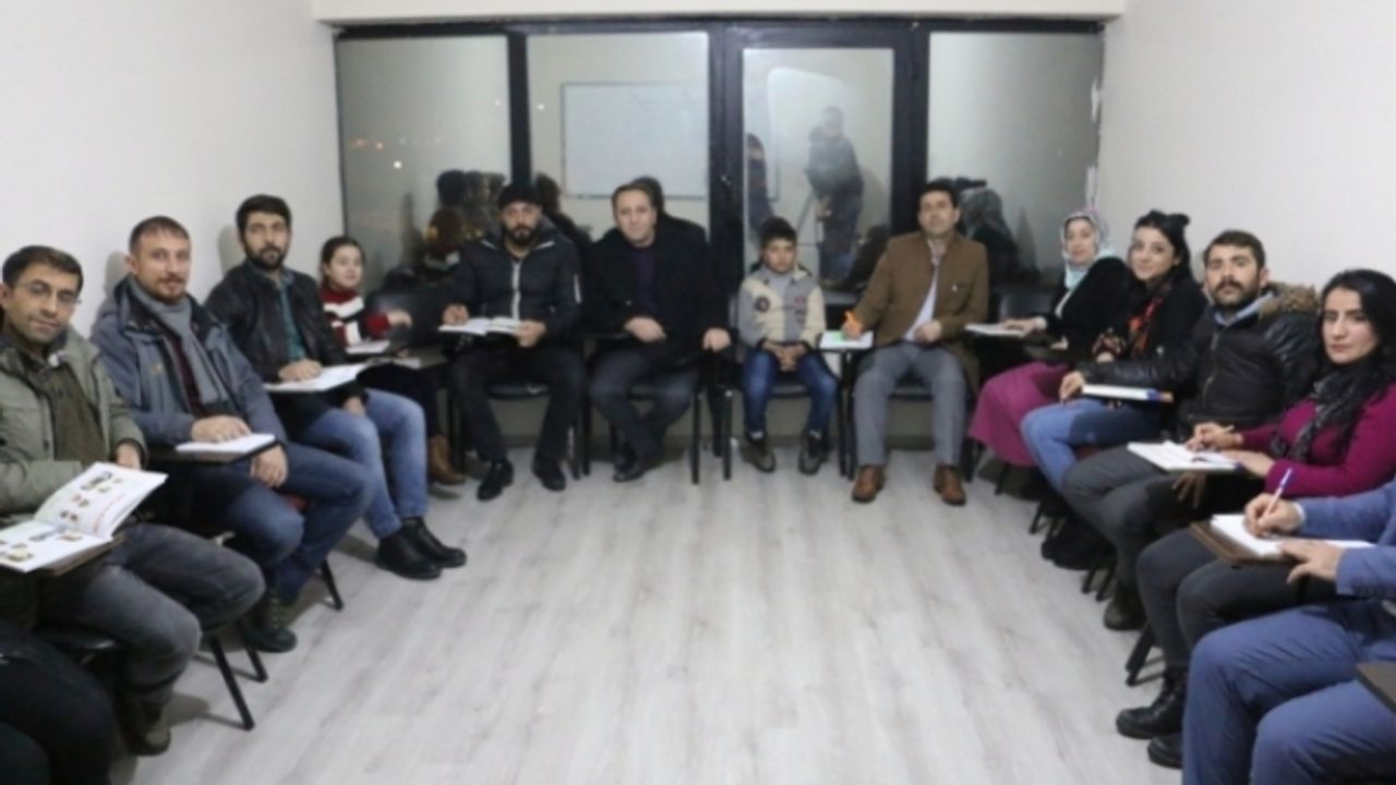 Van DİSA-DER'in Kürt dili çalışmaları sürüyor