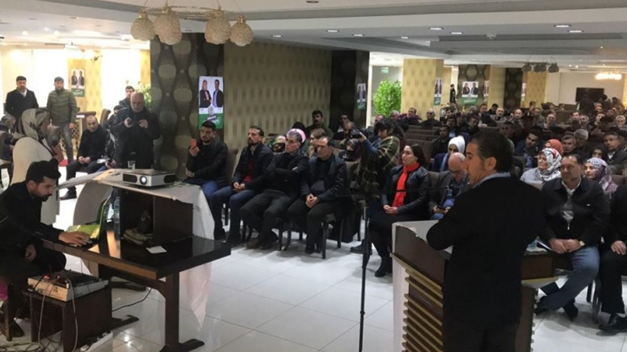 HDP Erciş Belediyesi Eş Başkan adayları Yıldız Çetin ve Mahmut Pala Projelerini açıkladı