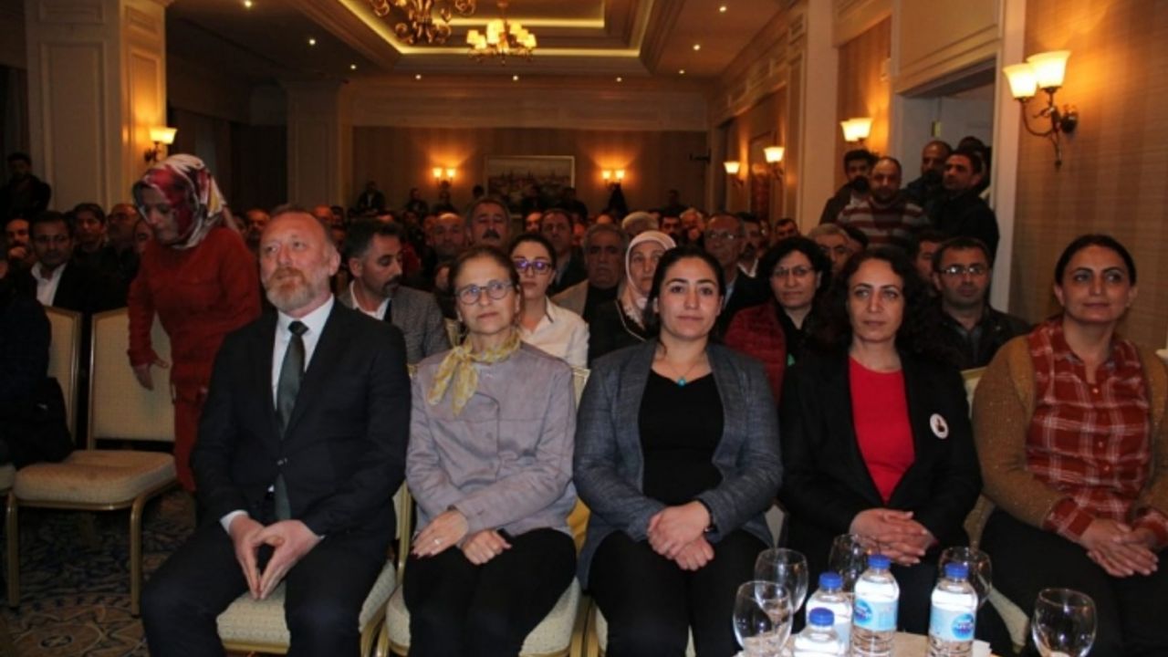 HDP Eş Genel Başkanı Temelli'nin katılımıyla İpekyolu adayları Projelerini açıkladı