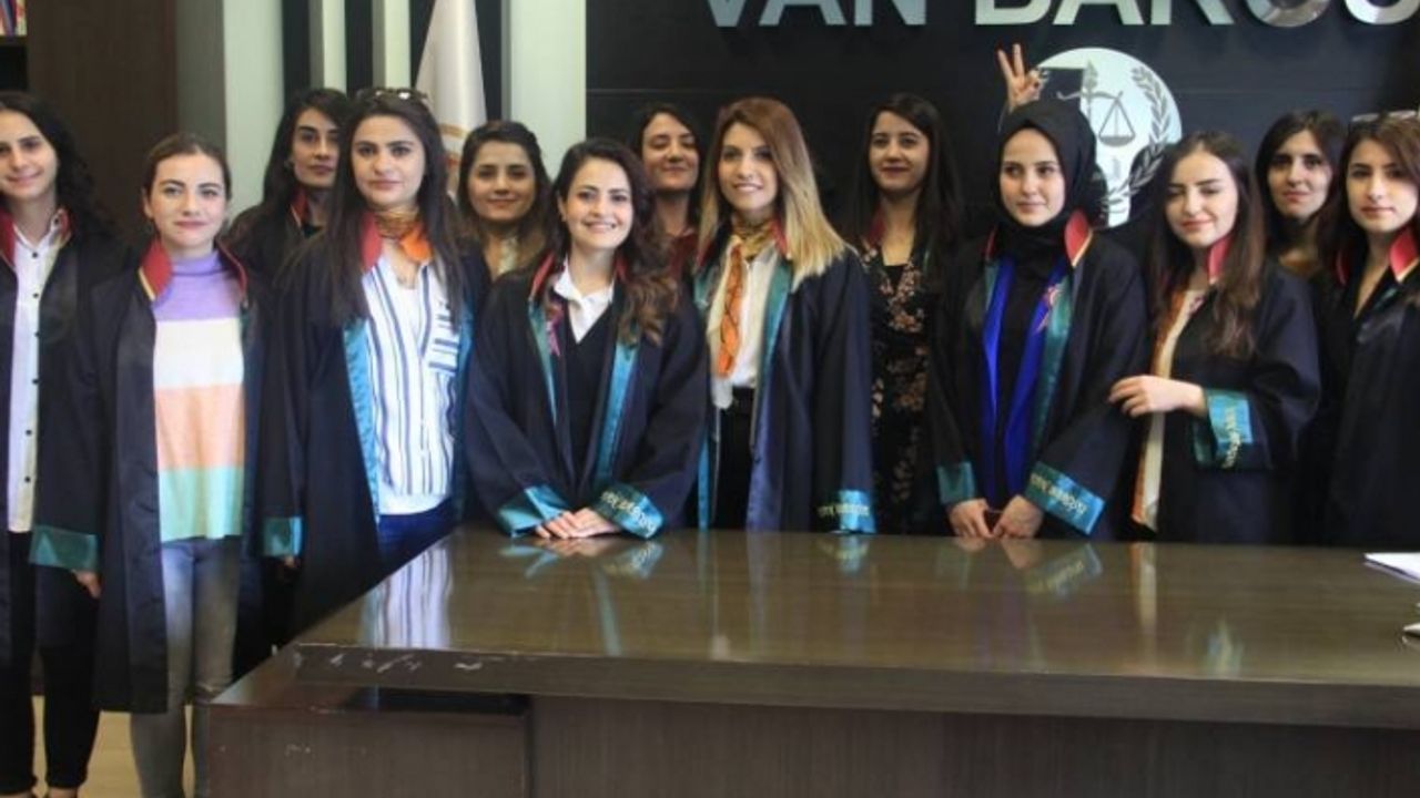 Van Barosu Kadın Komisyonu: Kadının eşit ve özgür birey olduğu kabul edilmeli