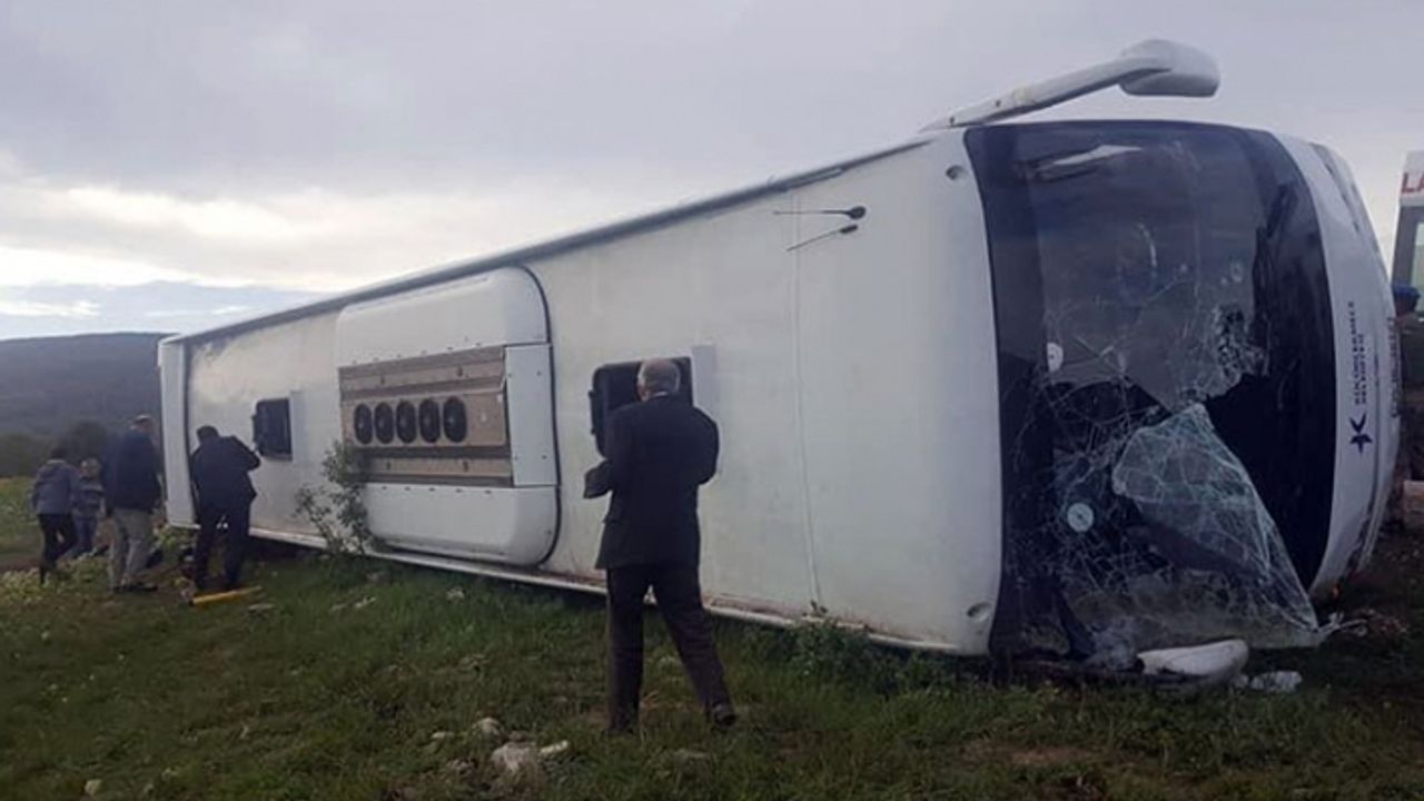 Tokat'ta yolcu otobüsü devrildi: 7 ölü, 30 yaralı!