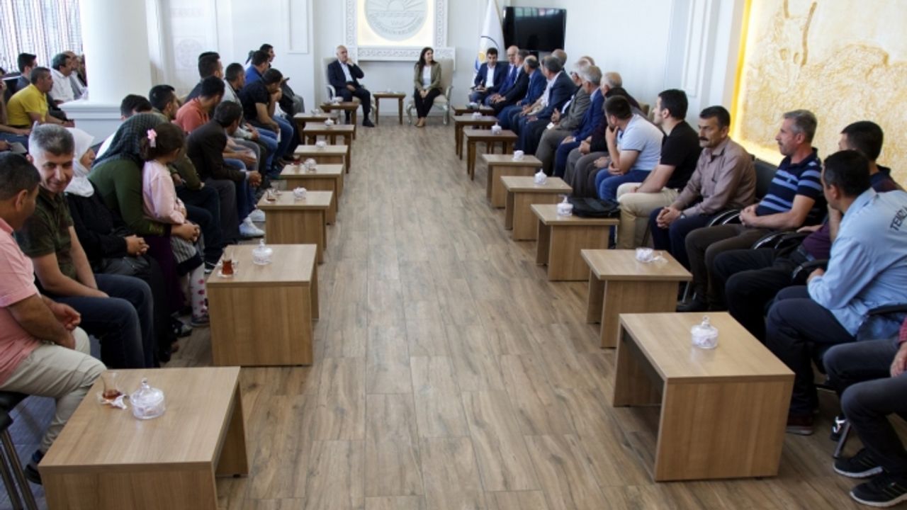 Van Büyükşehir Halk toplantısına yoğun katılım