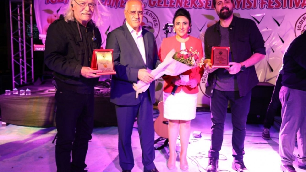 Avcı, Iğdır'da düzenlenen festivale katıldı