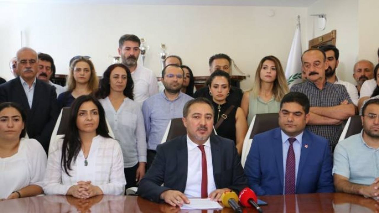 Van’da 26 STÖ ve siyasi parti: Türkiye halkları tepki göstermeli