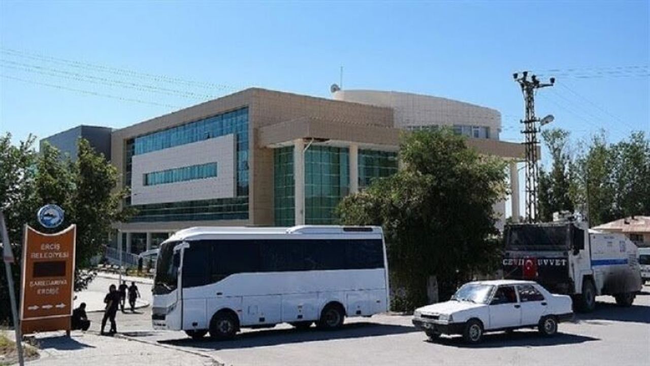 Erciş Belediye Meclis üyeleri serbest bırakıldı