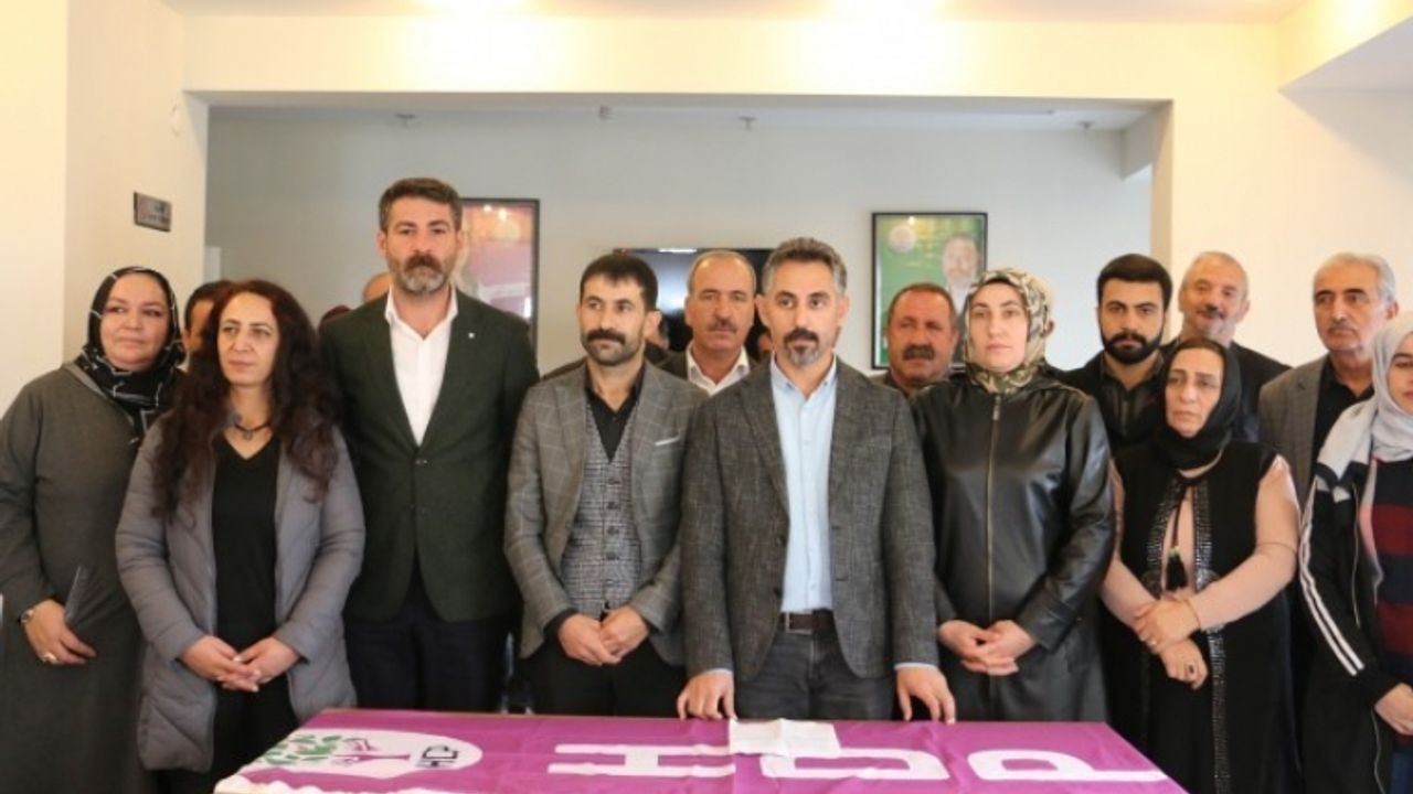 HDP İpekyolu İlçe Örgütü: Eşbaşkanlarımızı serbest bırakın