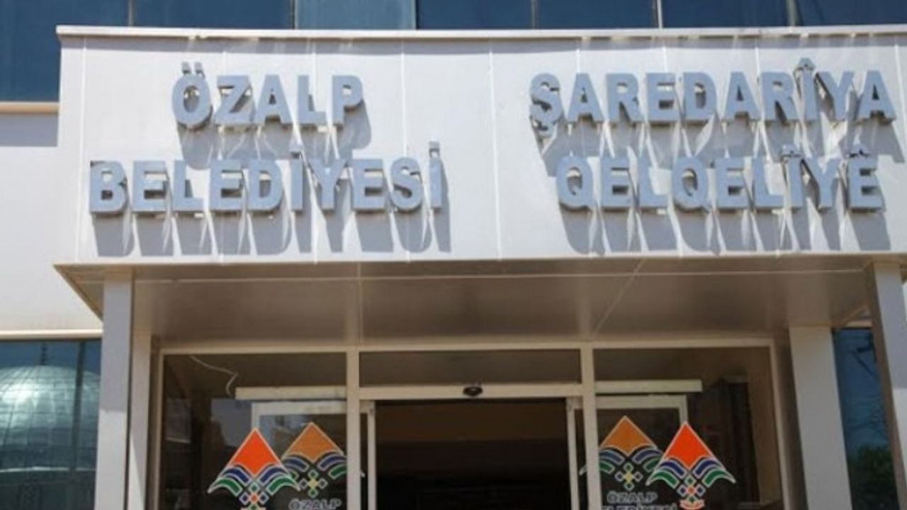 Van'da Belediye eşbaşkanları gözaltında: "Yapay delillerle suç bulunmaya çalışılıyor"