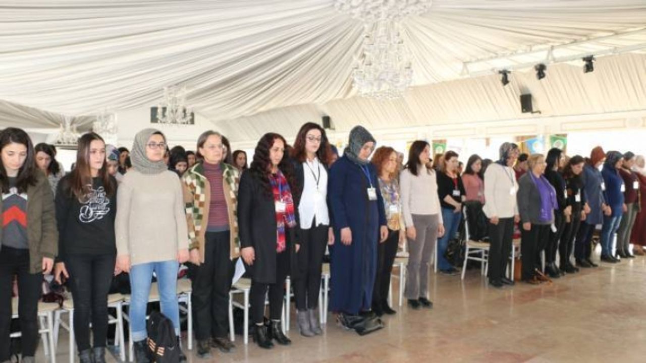 Van'da HDP Kadın Meclisi'nden Serhat Bölge Konferansı