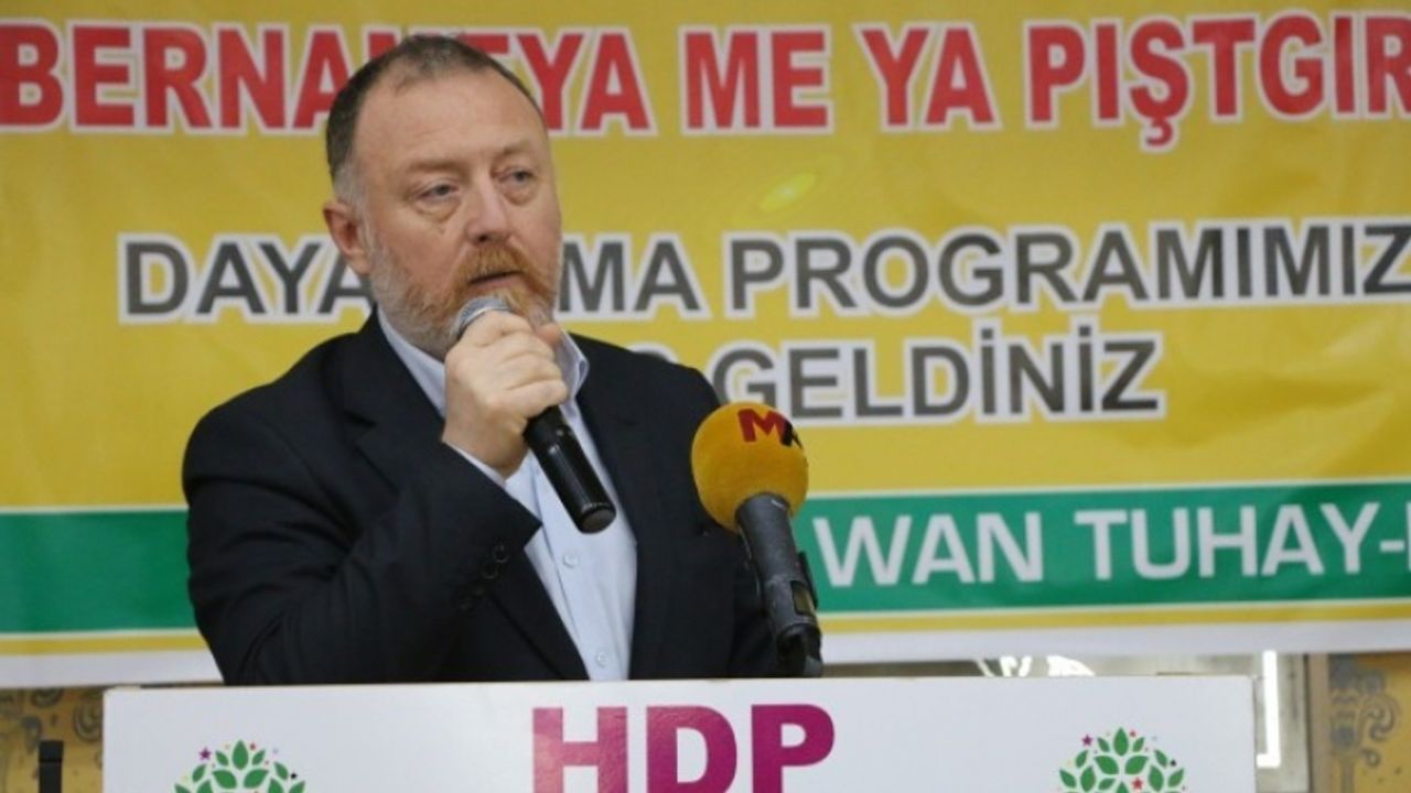 Van'da konuşan HDP Eş Genel Başkanı Temelli: Bu iktidarla gidecek yol kalmadı