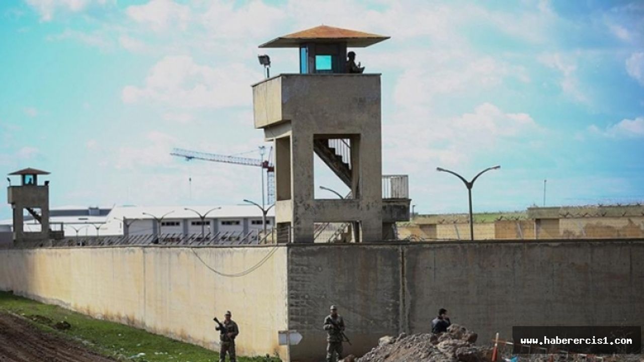 Van'da Kapalı Cezaevi’ne tutuklu Sayılğan: 'Cezaevinde can güvenliğimiz yok'