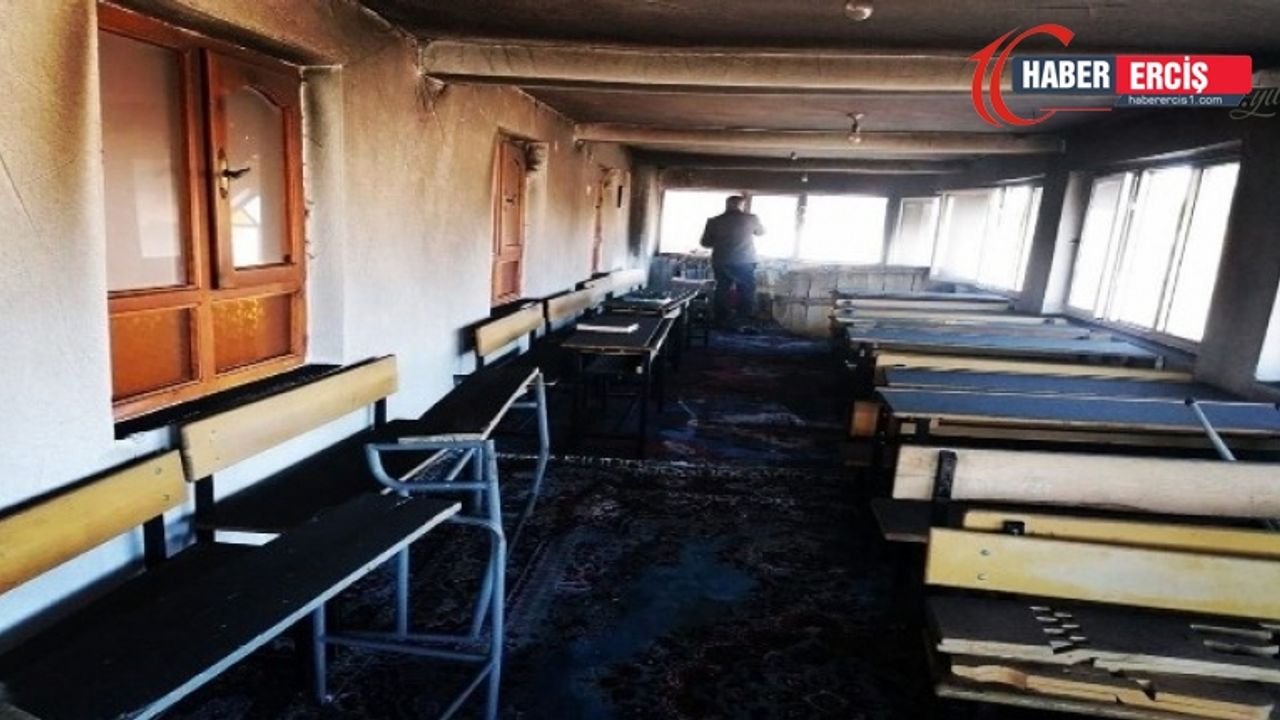 Erciş'te Kuran Kursu'nda Yangın