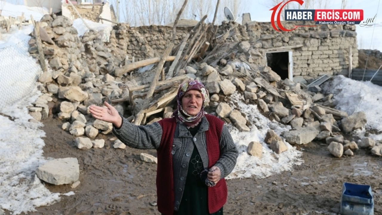 Depremzedeler hem kendileri hem de hayvanları için çadır istiyor