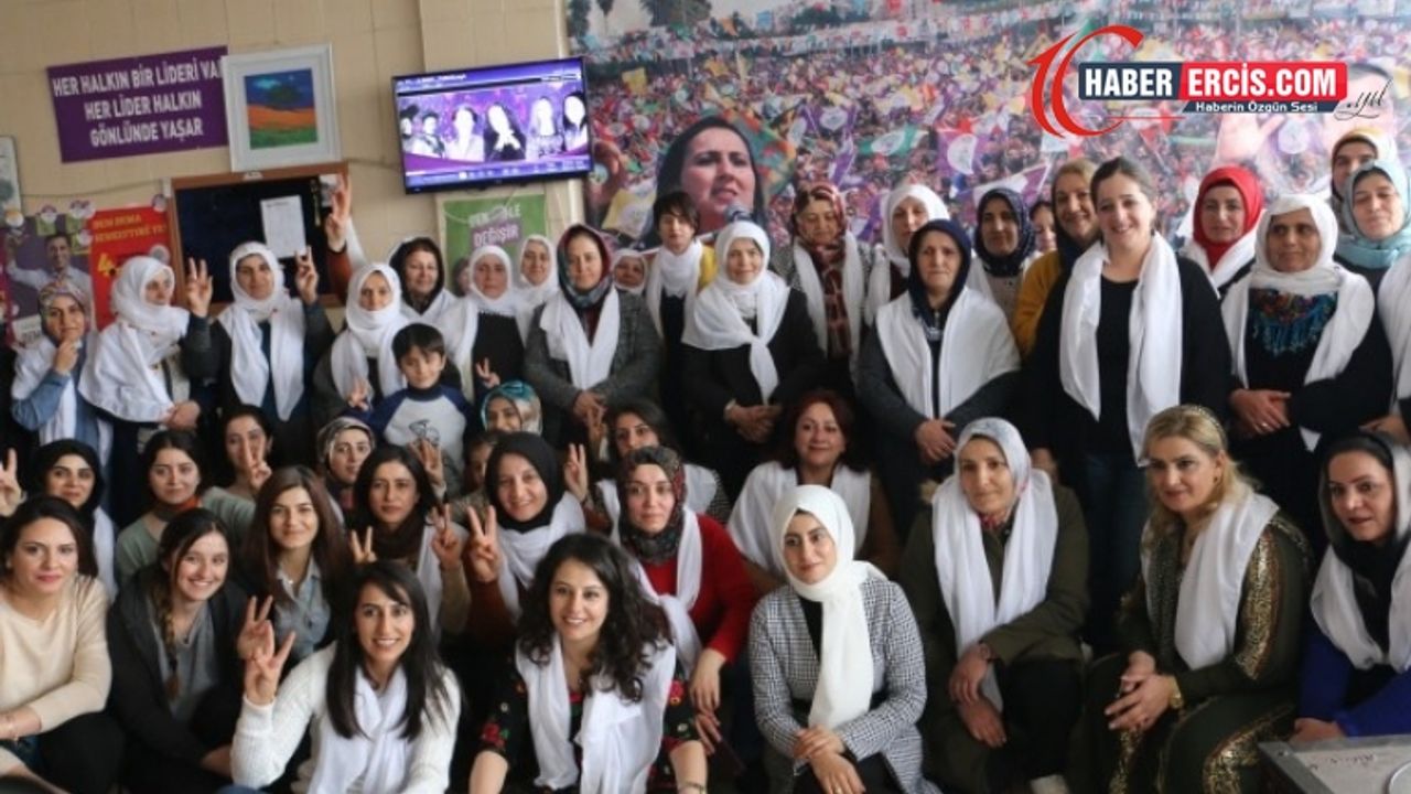 TJA'lılar 8 Mart kapsamında depremzedelerle buluştu