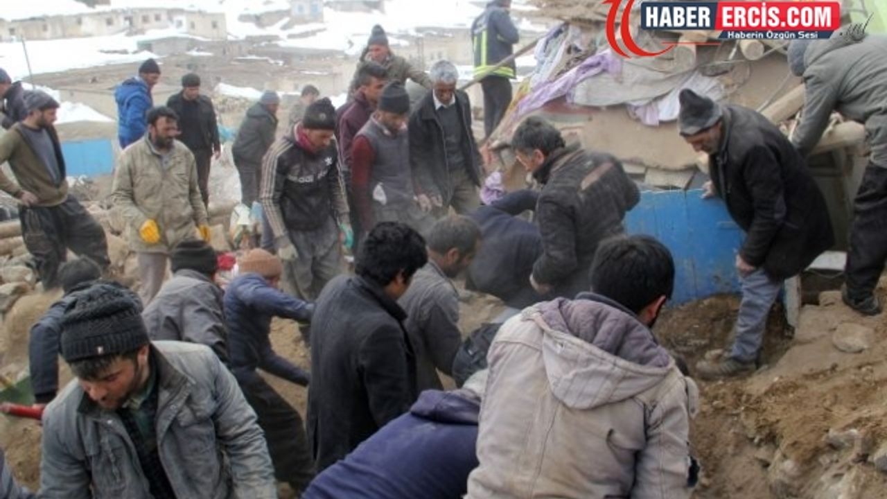 Van- İran sınırında 5.9 büyüklüğünde deprem: Van'da 9 ölü 50 yaralı