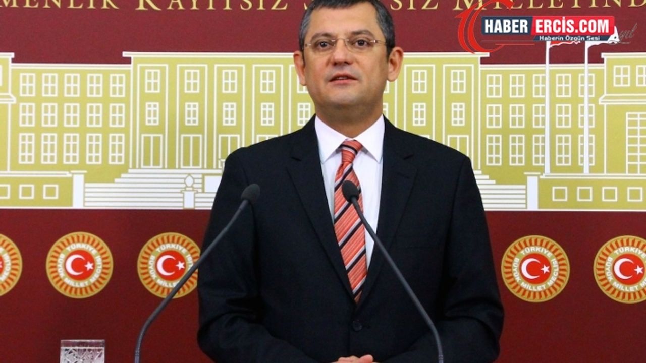 CHP'li Özel: Saray rejimi erimektedir