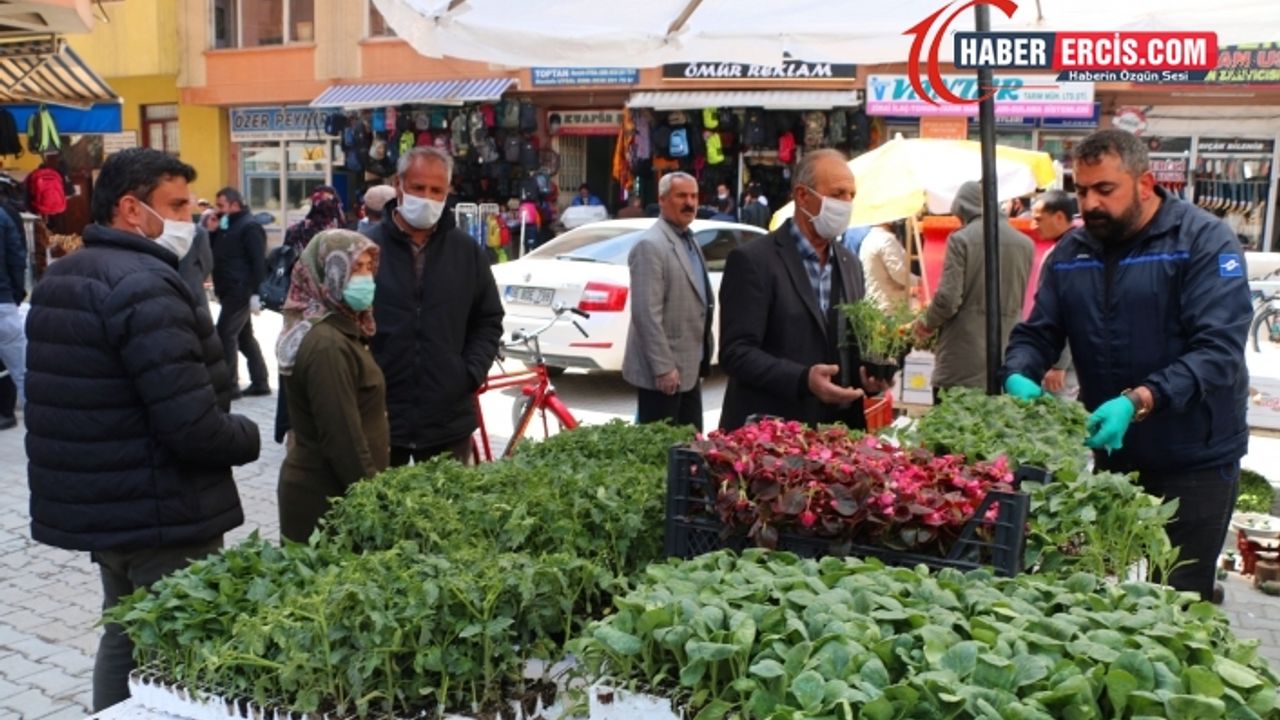 Van'da  Koronadan bağ bahçeye koştular