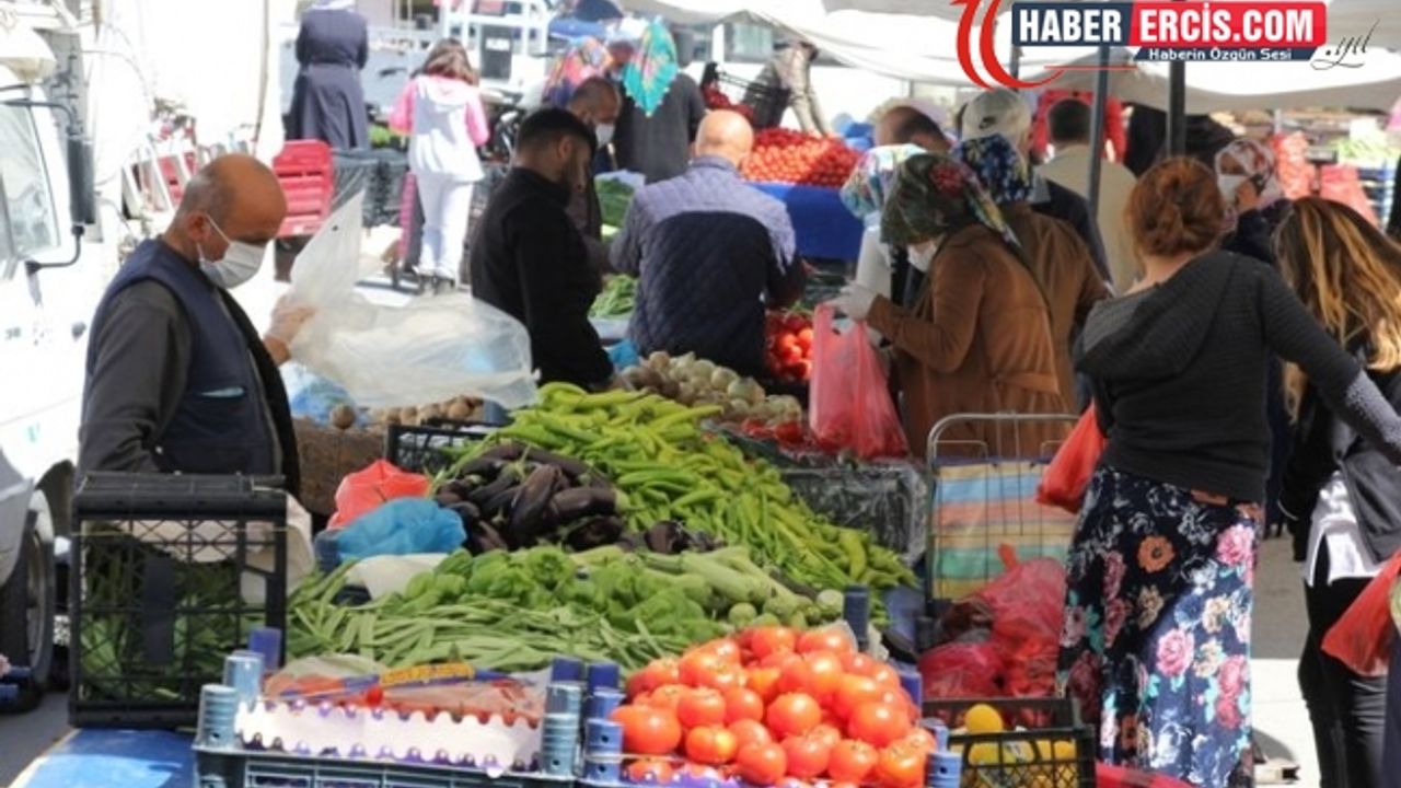Van'da Esnaf satış yapamıyor, yurttaş ihtiyacını alamıyor