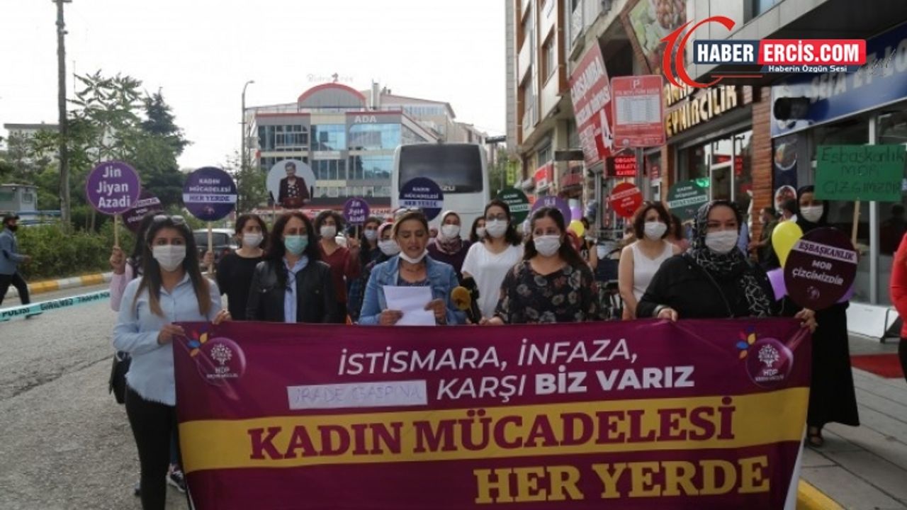 Kadınlar Van'da kampanyanın startını verdi