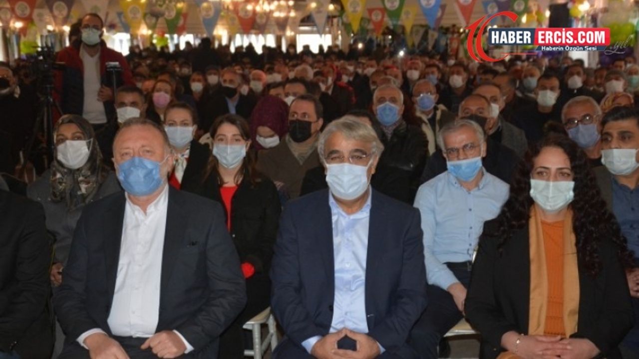 HDP Van İl Örgütü yeni yönetimini belirledi: Bu halk boyun eğmez